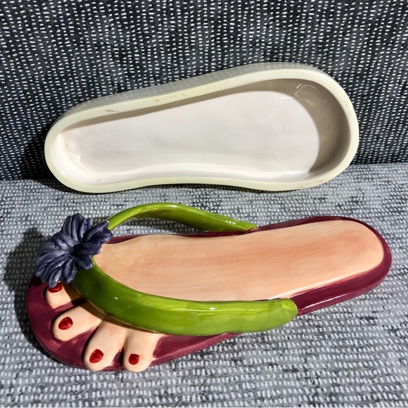 Ceramic Flip Flop Jewelry Dish - Picture 1 of 7